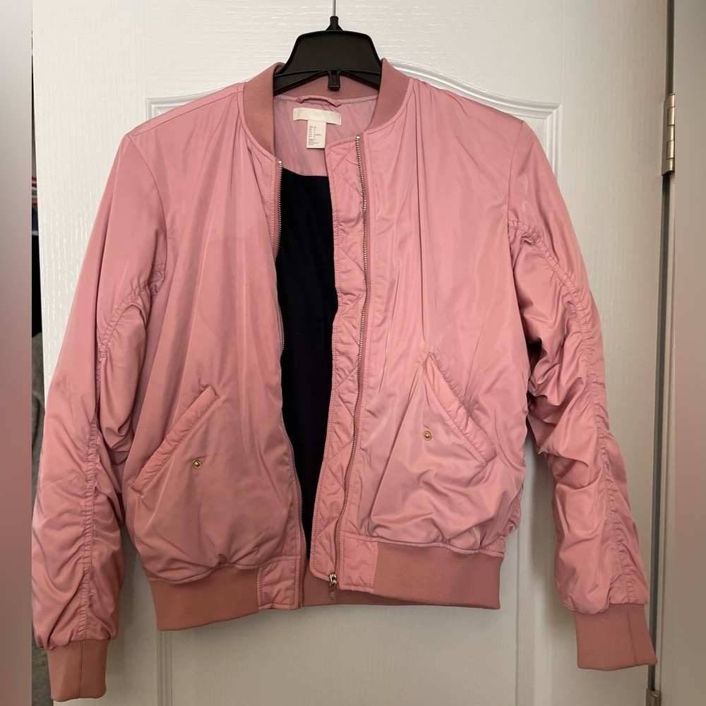 Blush pink women’s H&M bomber jacket
